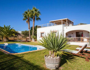 Hotel Villa Es Cubells 204